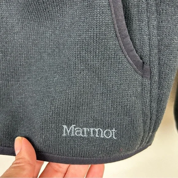 Marmot Women's black hooded fleece sweater size: M - Picture 5 of 15